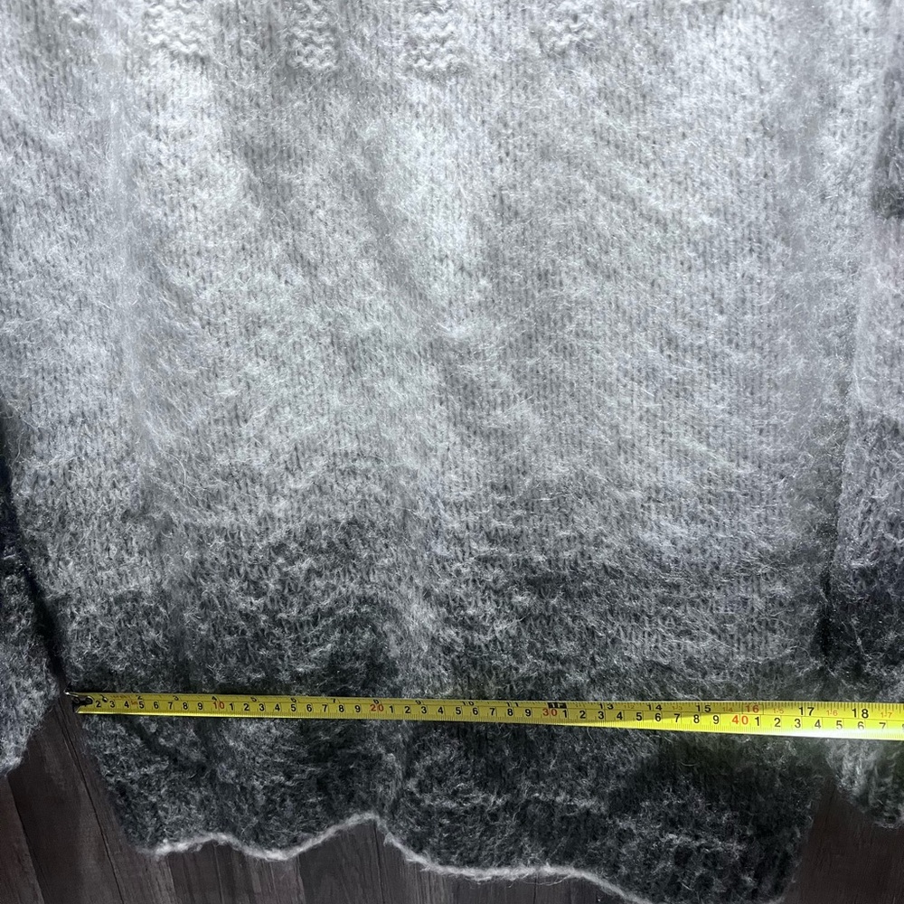 Anthropologie Perri Ombre Mock Neck Tunic Sweater, Gray, Size Small EUC Wool - Picture 9 of 11